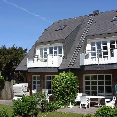 Haus Carolina *